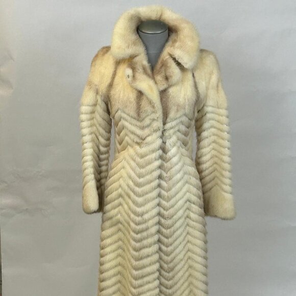 mink size xxs was 7990 now only 1295 - Picture 2 of 5